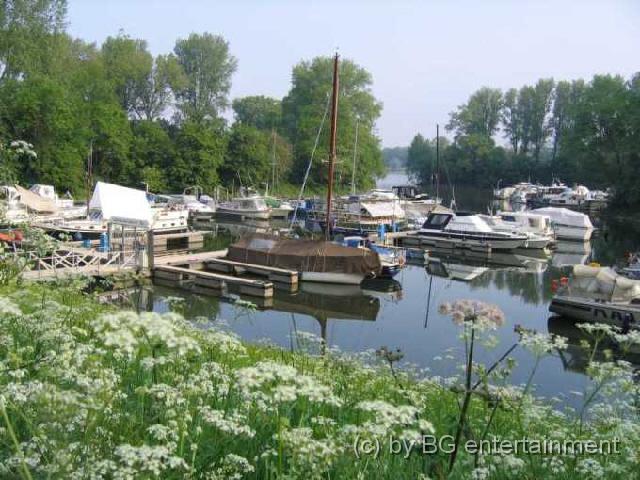 photo16.jpg - Yachthafen Lörick - der schönste Hafen Düsseldorfs